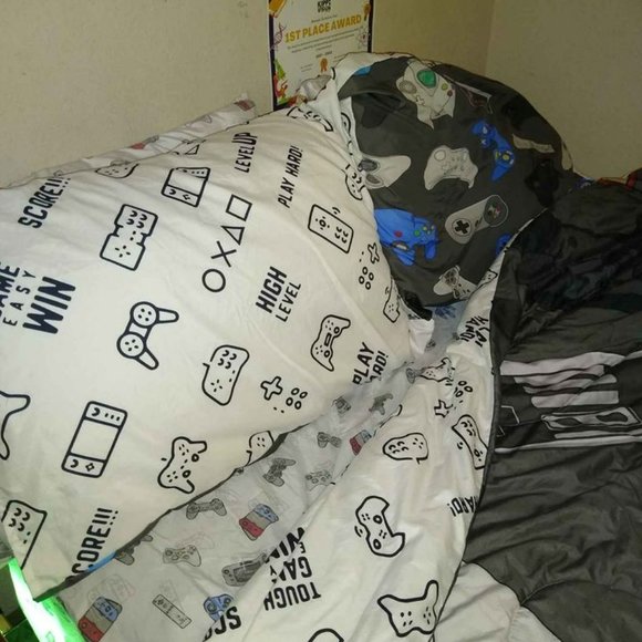 Gamepad Controller Complete Full-size Bedding Set - Picture 2 of 4